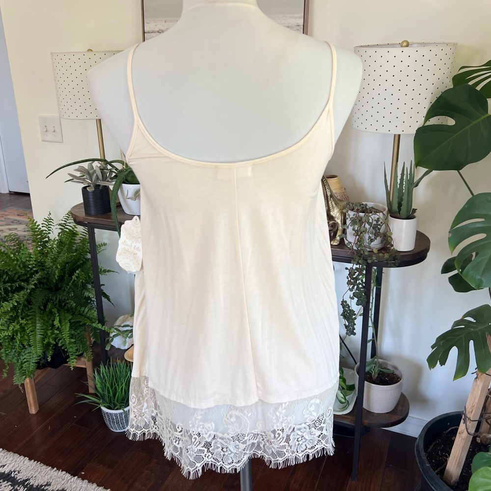 Altar’d State Elegant Cream Lace Trim Tank Top Shirt NWT - Picture 7 of 9